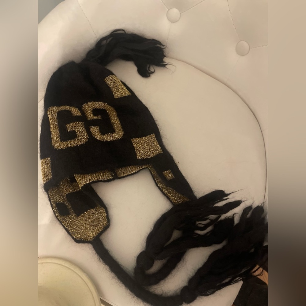 Gucci long tassel hat
